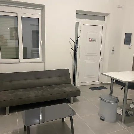 Leo's Appart hôtel Koropíon